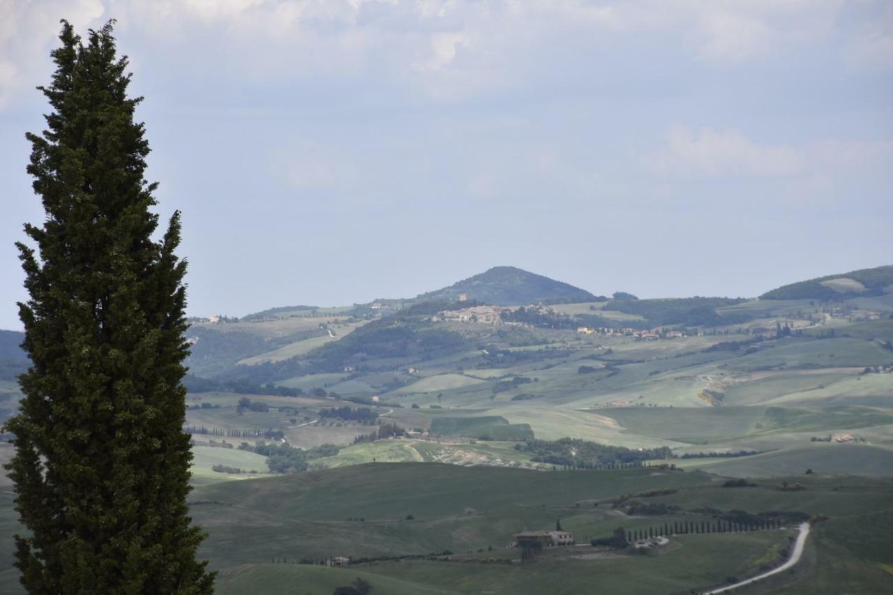 La Torre House Villa San Quirico dʼOrcia Buitenkant foto